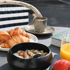3* Hotel Otonali By Breizh Cafe